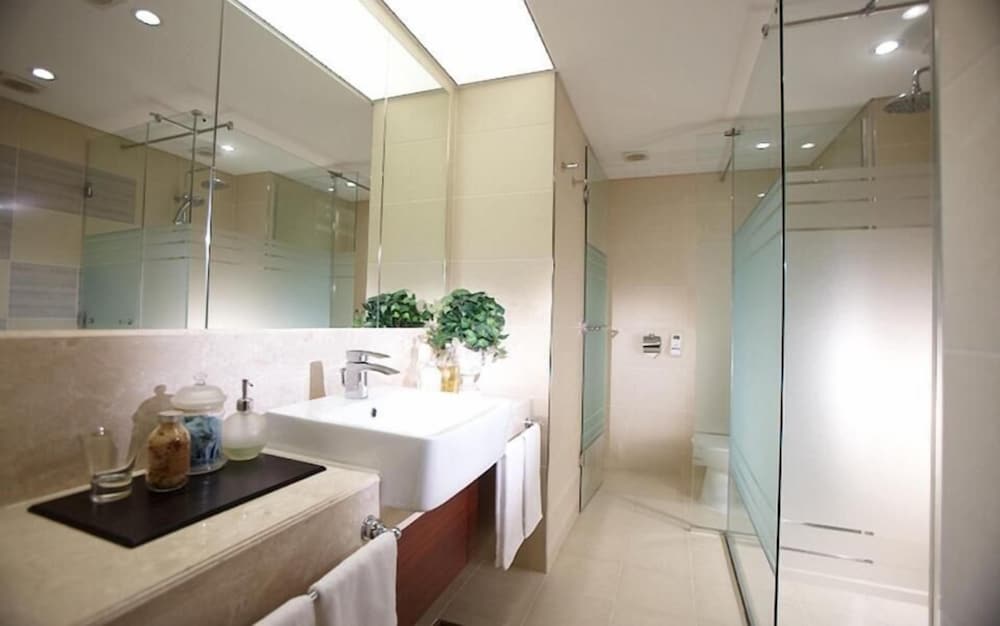 Premier Suite, 2 Bedrooms photo 2