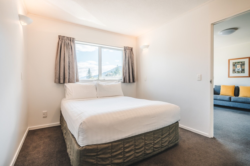 Family Apartment, 2 Bedrooms - Photo 1