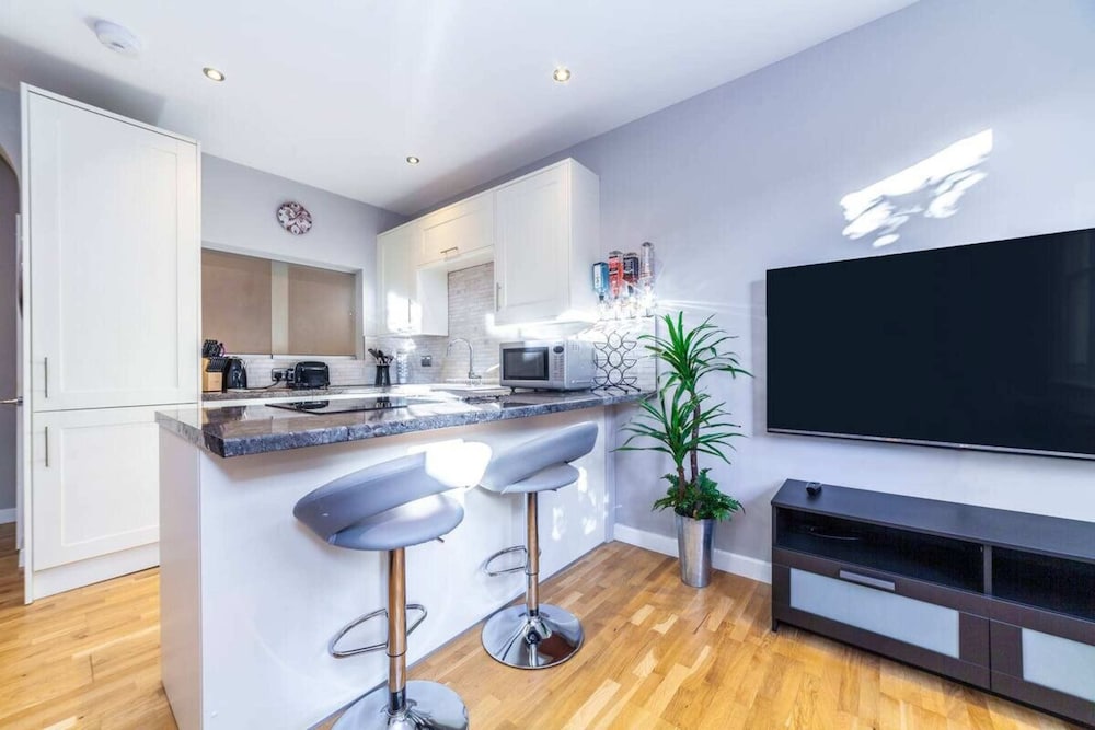 Basic Apartment