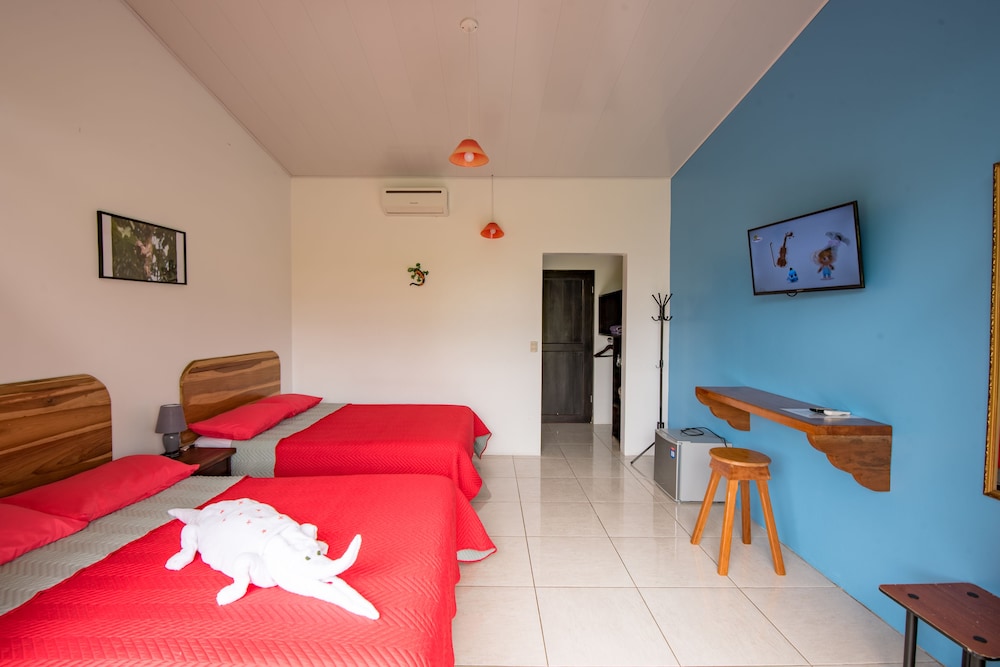 Superior Room with Two Double Beds photo 3