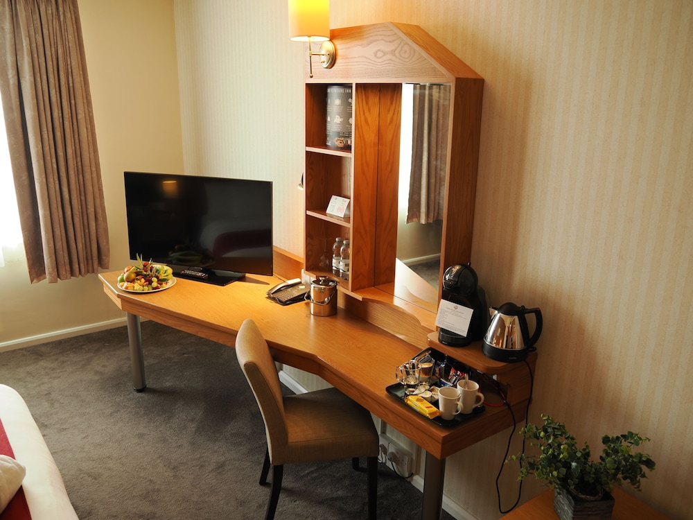 Standard Double, 1 Double Bed & Sofa Bed - Photo 4