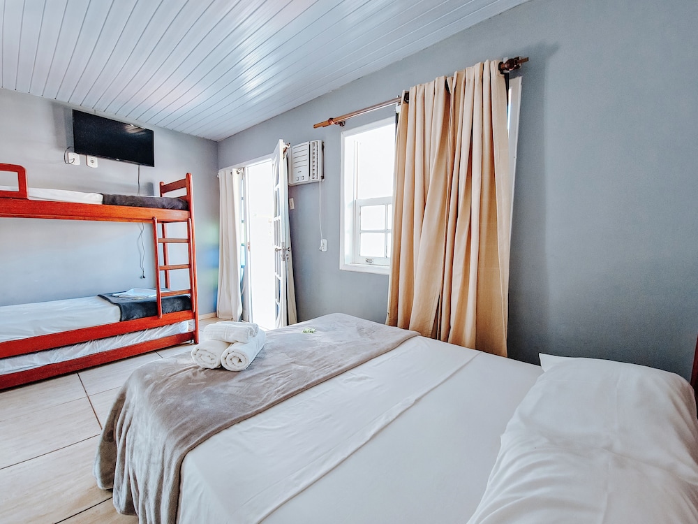 Family Triple Room photo 2