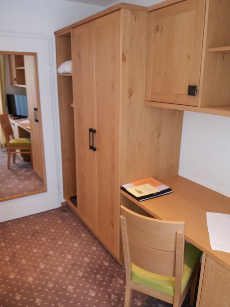 Superior Single Room photo 3