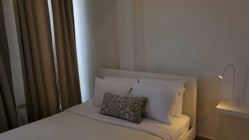 Basic Apartment photo 1