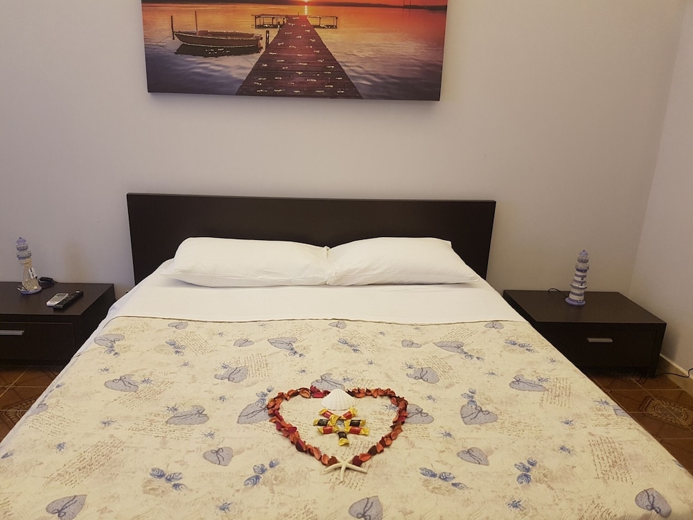 Deluxe Double Room, Jetted Tub
