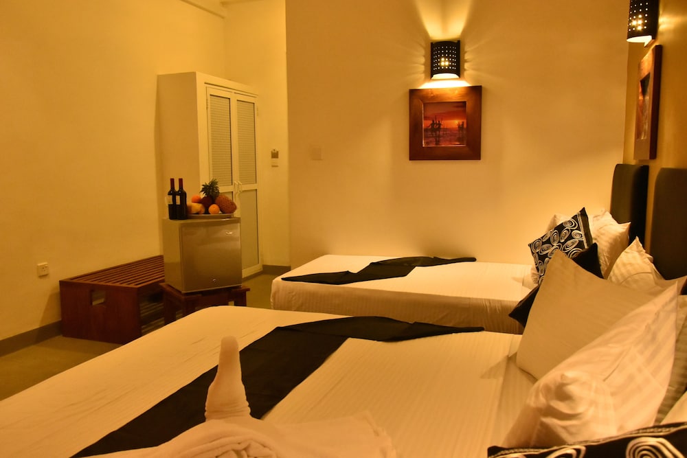 Deluxe Double Room, 1 Double Bed, Accessible, Pool View photo 3
