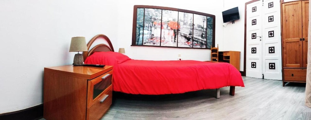 Basic Double Room photo 3