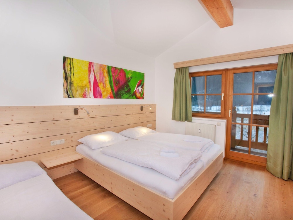 Deluxe Apartment, 3 Bedrooms photo 1