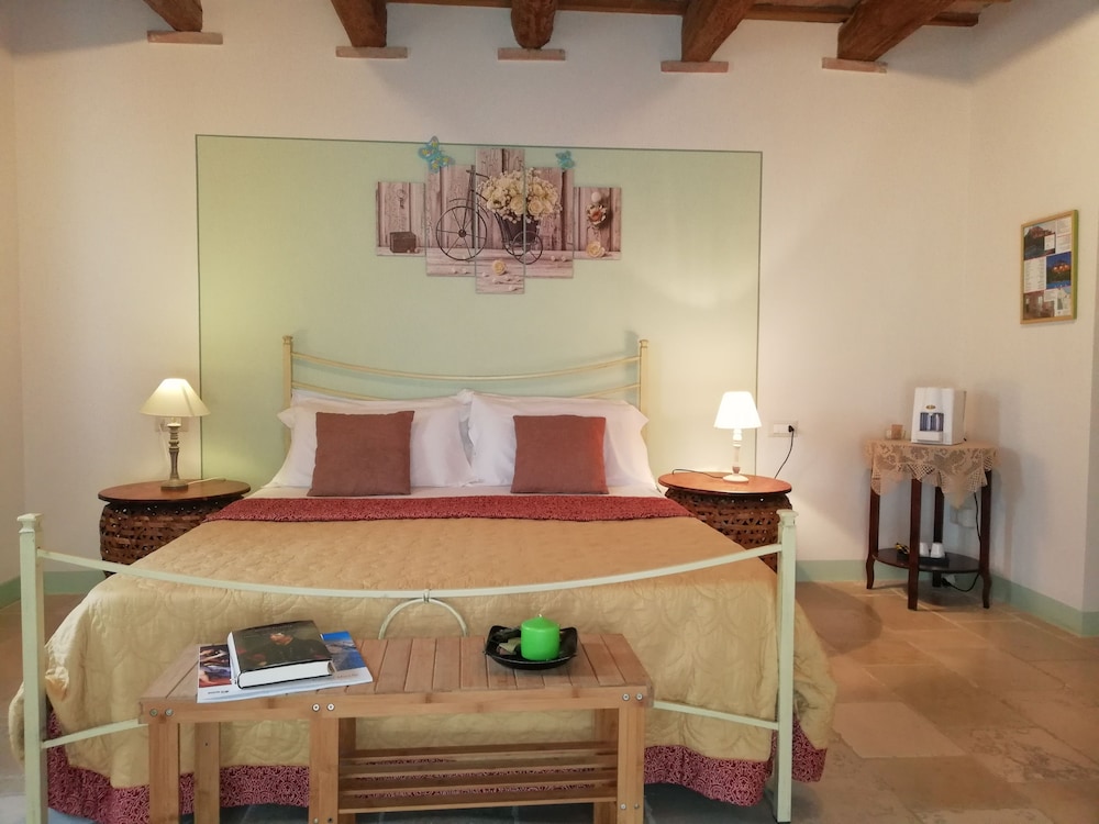 Business Double Room, Patio, Garden View (Rachele) photo 1