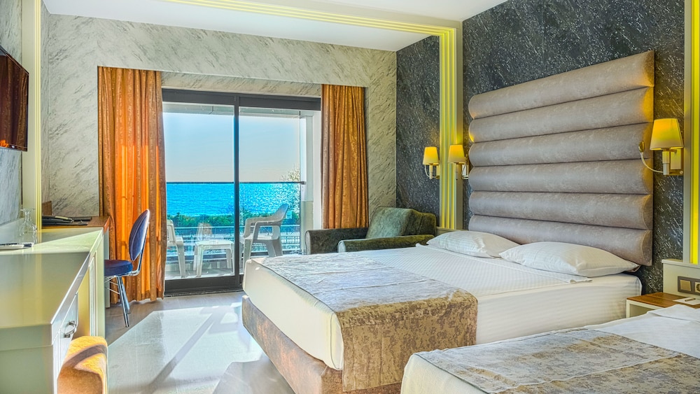 Comfort Double or Twin Room, Sea View
