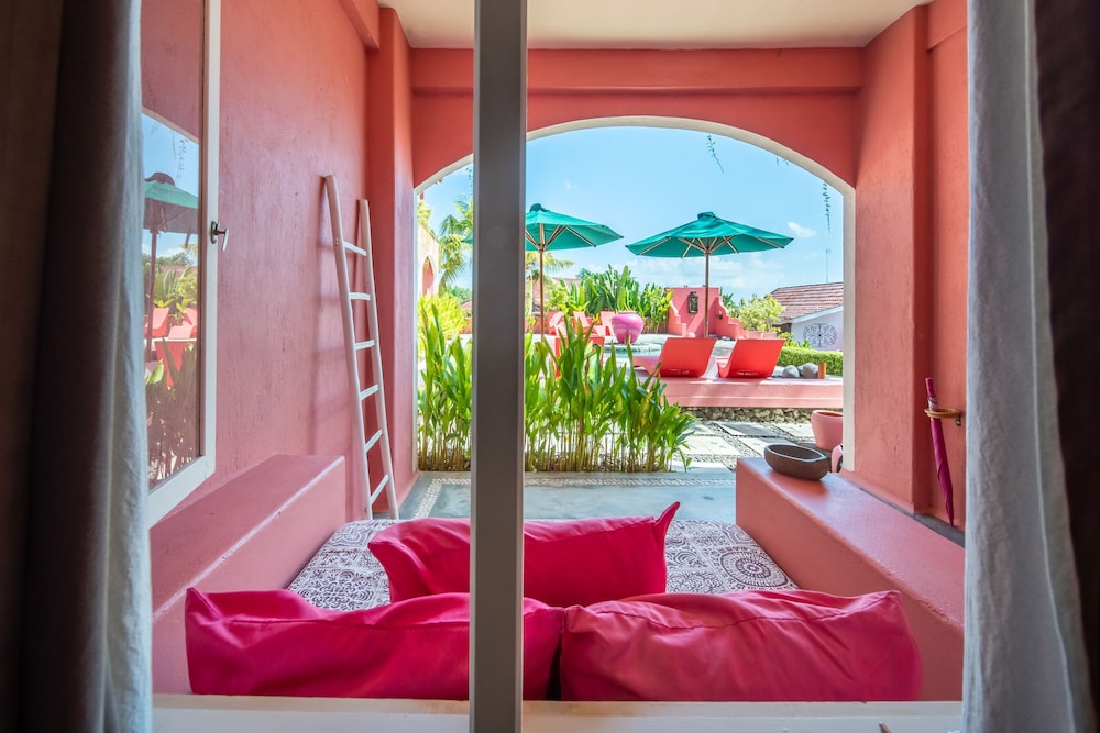 Grande Pool View - for Cool Adults Only - Photo 5