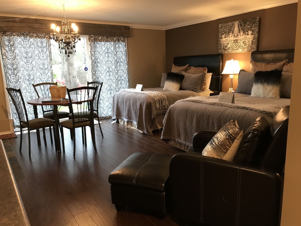 Serenity Room photo 1