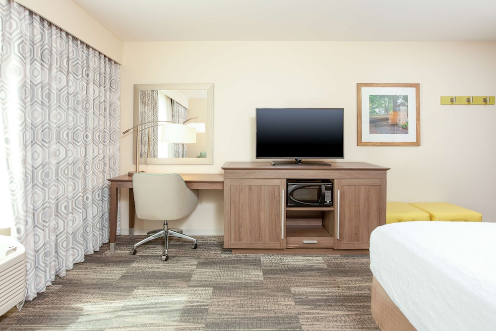 Room, 1 King Bed, Accessible, Non Smoking (Hearing)