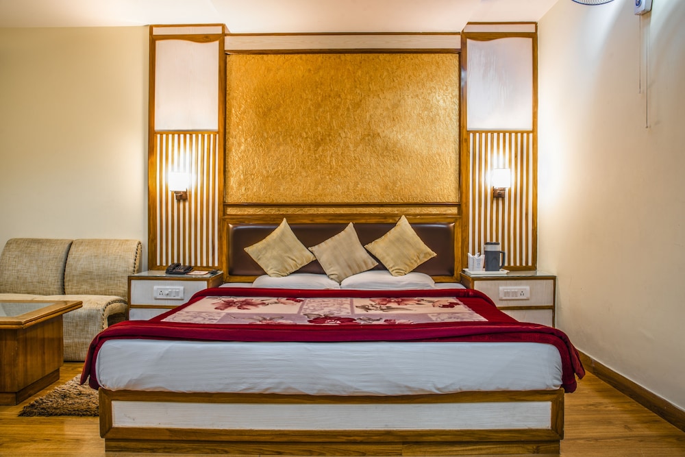Super Deluxe Room - Photo 5