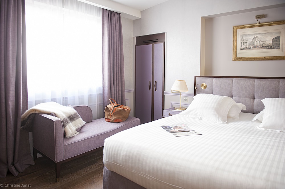 Deluxe Double Room - Photo 1