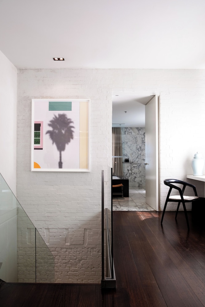 Loft Penthouse thumbnail 5