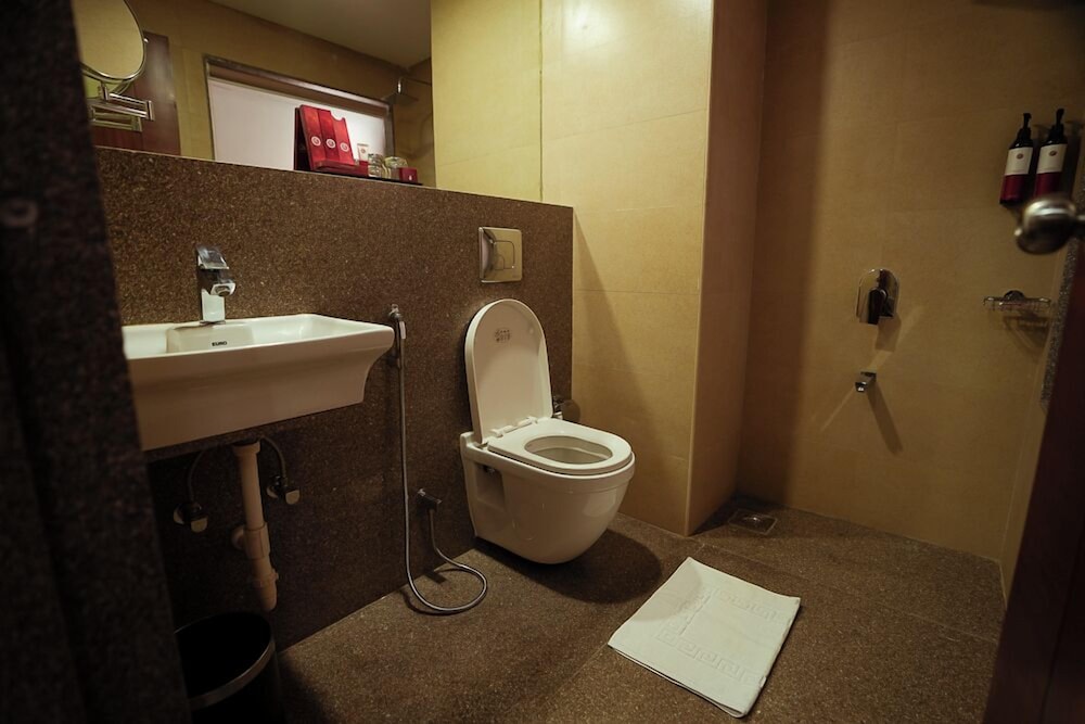 Superior Twin Room, 2 Twin Beds, Smoking photo 2