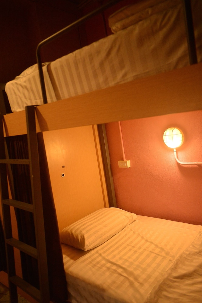 Single Bed in Shared Dormitory photo 2