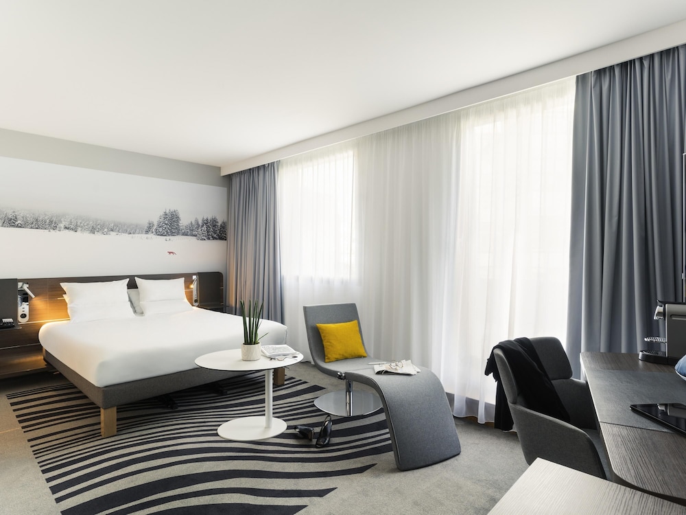 Executive Room, 1 Queen Bed, Terrace
