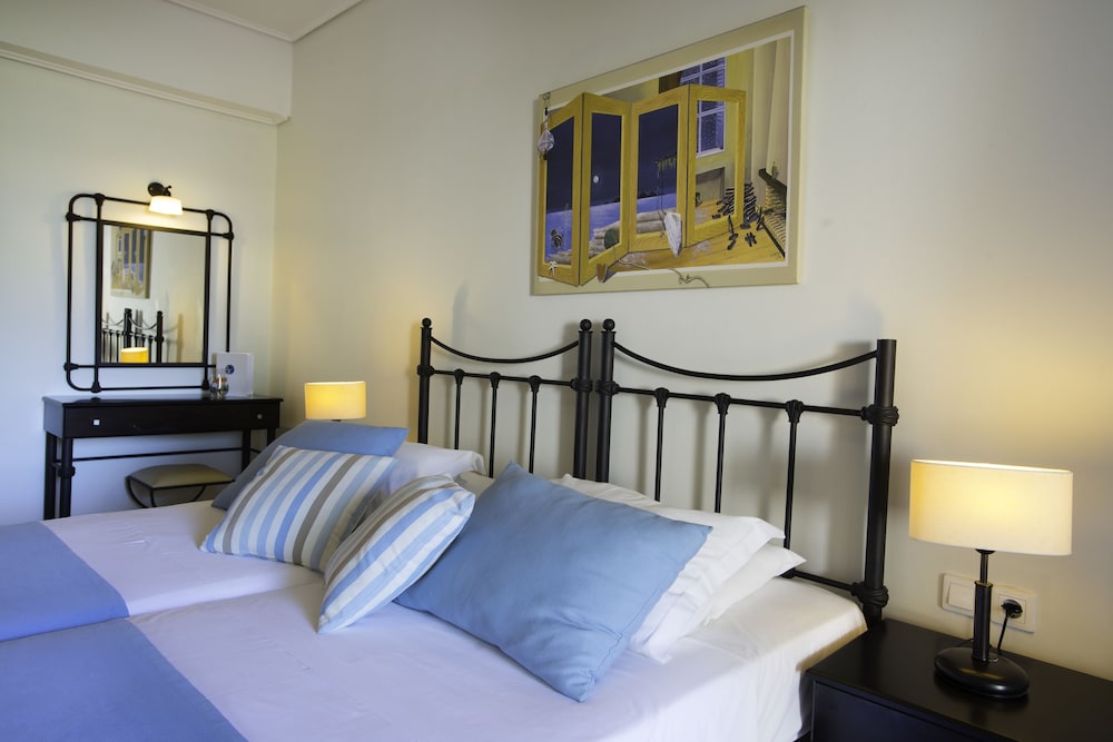 Classic Double Room - Photo 2