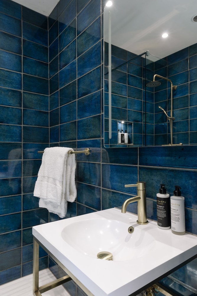 Superior Double or Twin Room photo 2