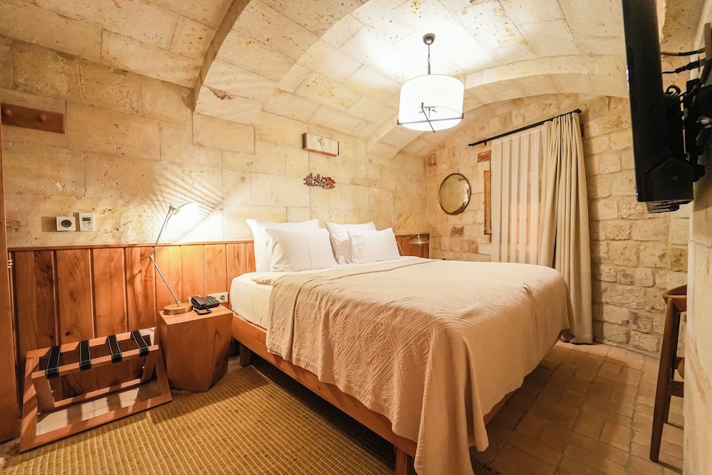 Standard Room - Photo 2