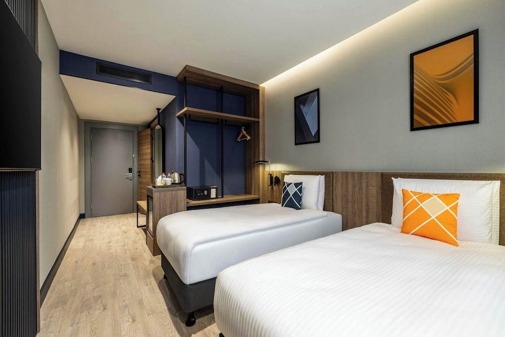 Standard Room, 2 Twin Beds - Photo 1