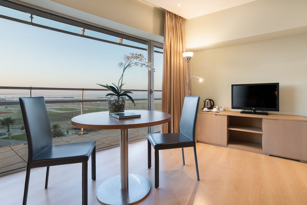 Standard Double or Twin Room photo 3