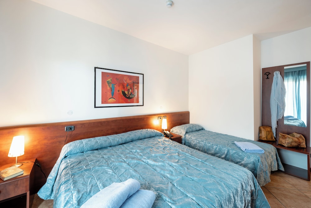 Royal Apartment photo 2