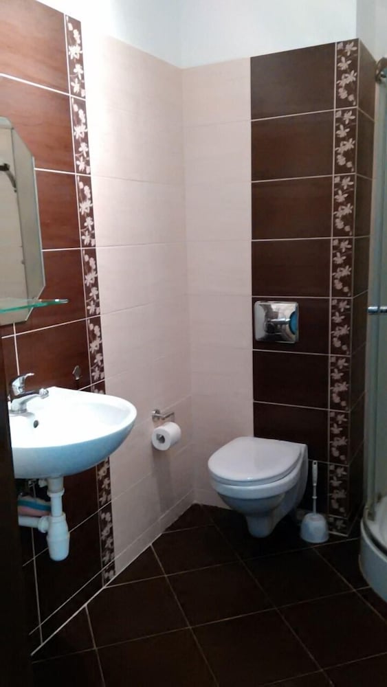 Double or Twin Room photo 3