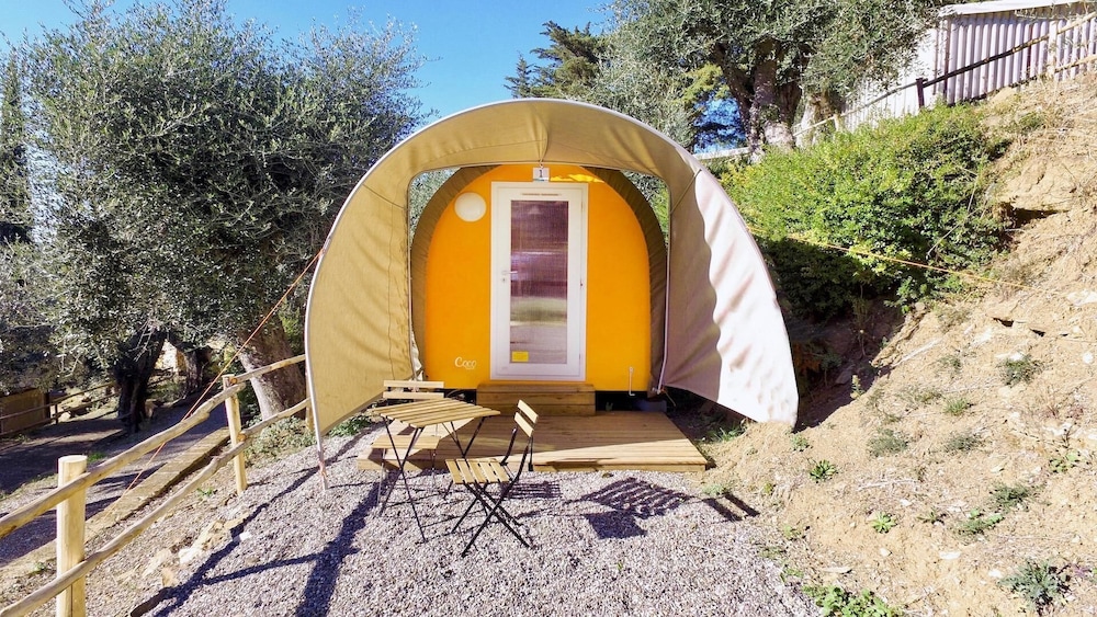 Romantic Tent photo 1