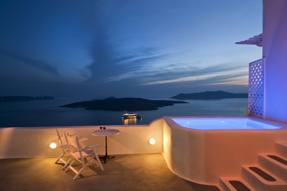 Deluxe Apartment (Outdoor Hot Tub) - Photo 14