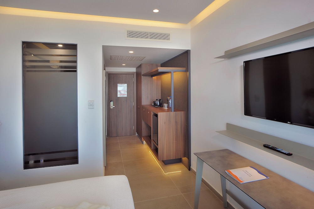 Luxury Sea View Room photo 2