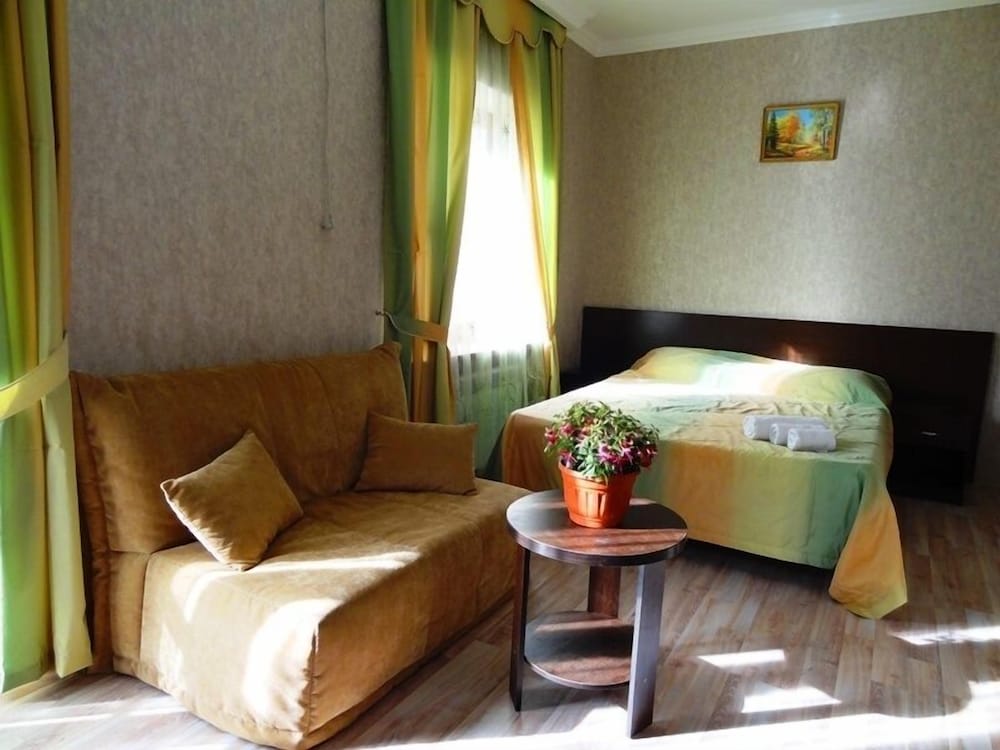 Standard Triple Room, Non Smoking, Balcony (Triple) photo 3