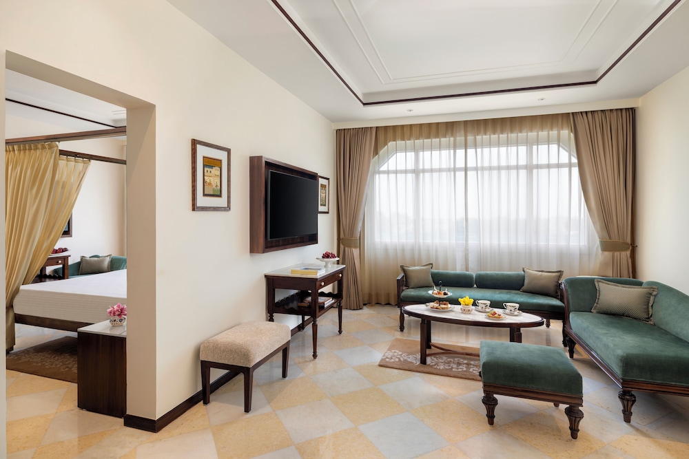 SeleQtions Suite, 1 King Bed (Taj Mahal View) - Photo 3