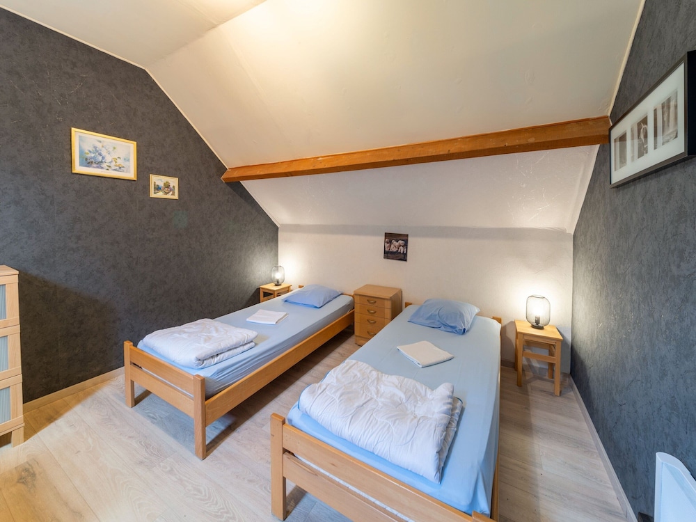 Villa photo 3