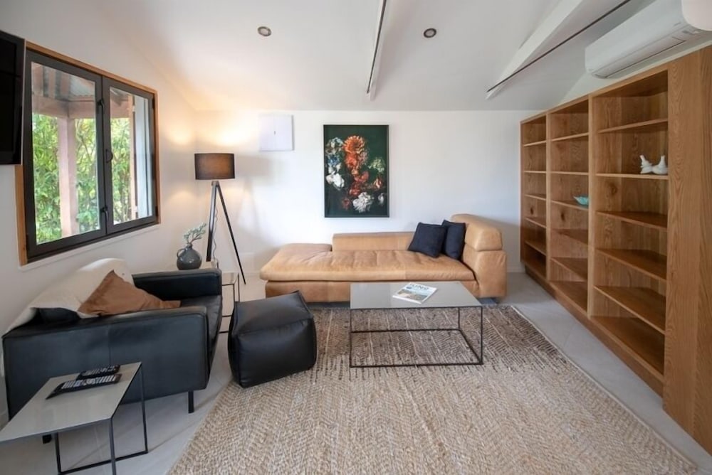 Windhover 2 Bedroom Vineyard Suites photo 1