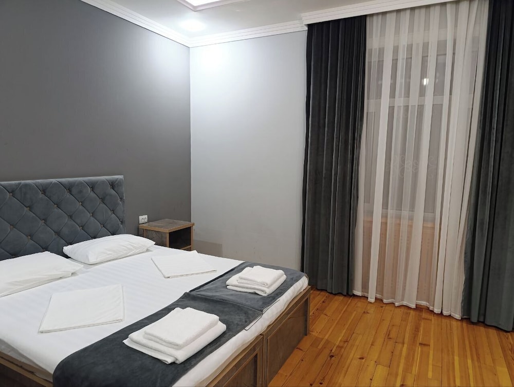 Standard Double Room, City View photo 2