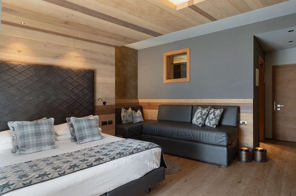 Comfort Suite (3 people) photo 2