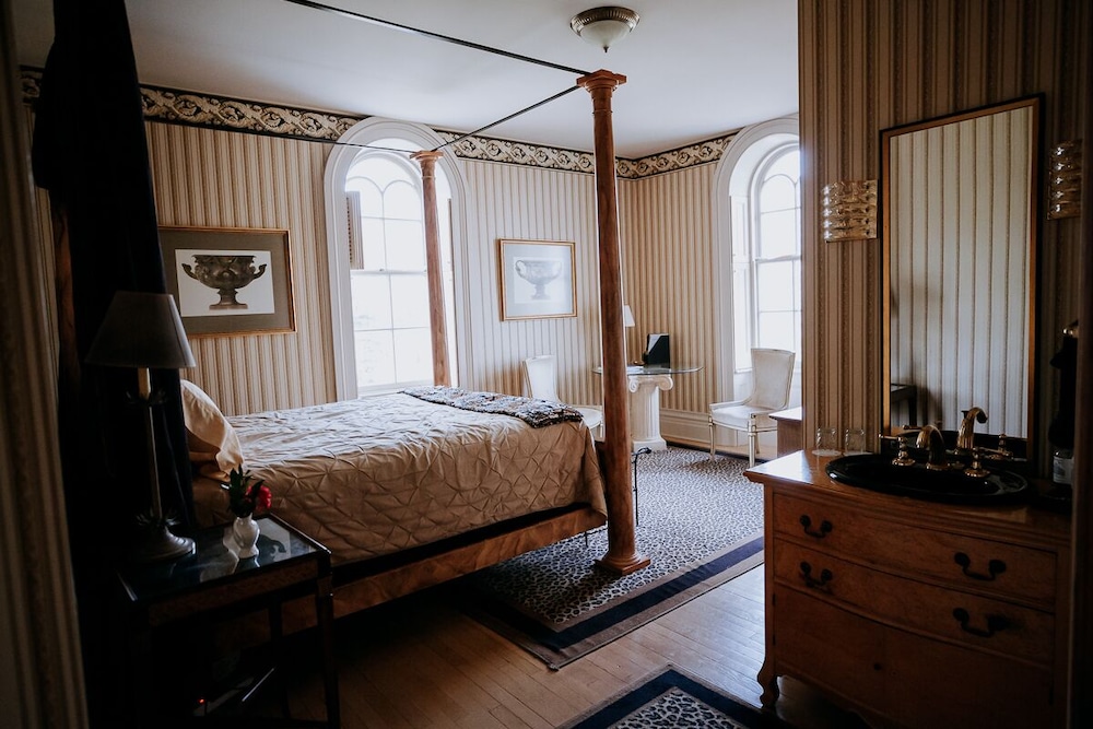 The Architectural Suite