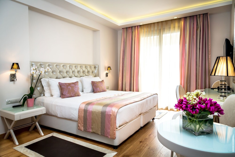 Double or Twin Room photo 3