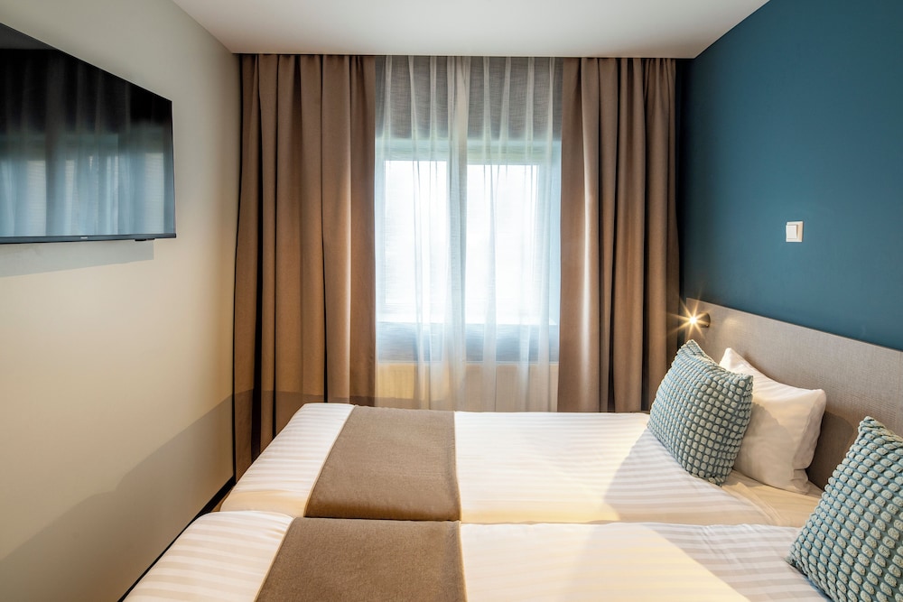 Standard Twin Room, 1 Bedroom photo 3