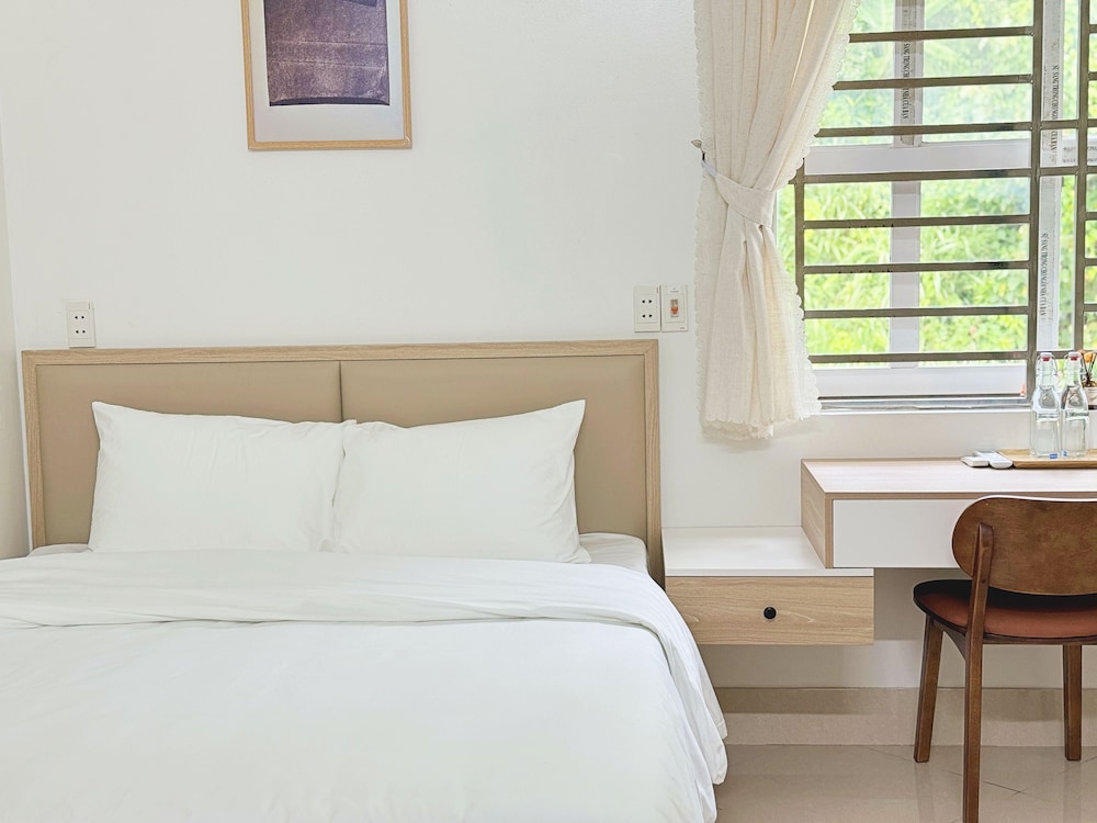 Family Quadruple Room, 2 Queen Beds photo 1