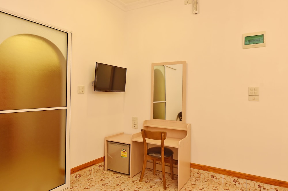 Deluxe Triple Room photo 3