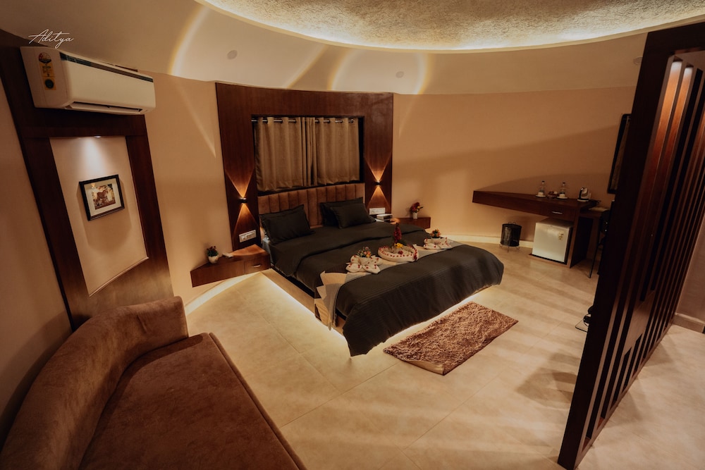 Deluxe Rooms with Balcony and Forest View photo 1