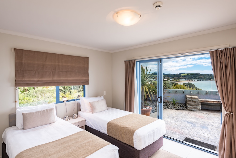 Luxury Room, 3 Bedrooms, Hot Tub, Ocean View photo 1