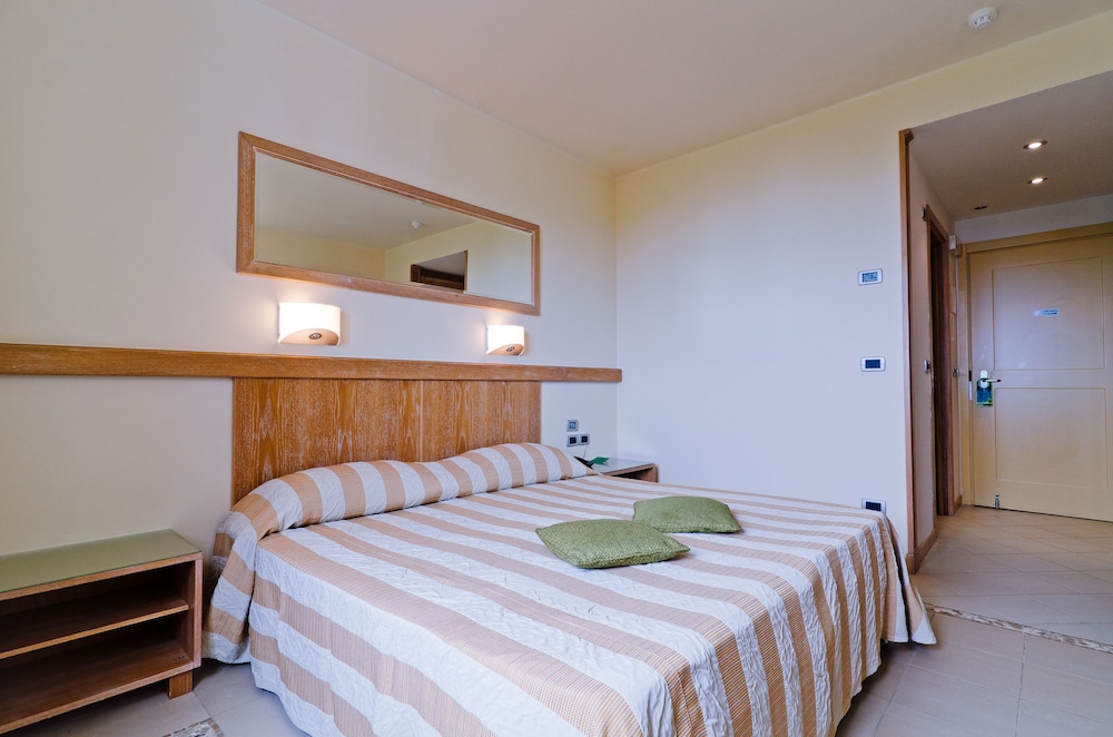 Superior Double Room - Photo 4