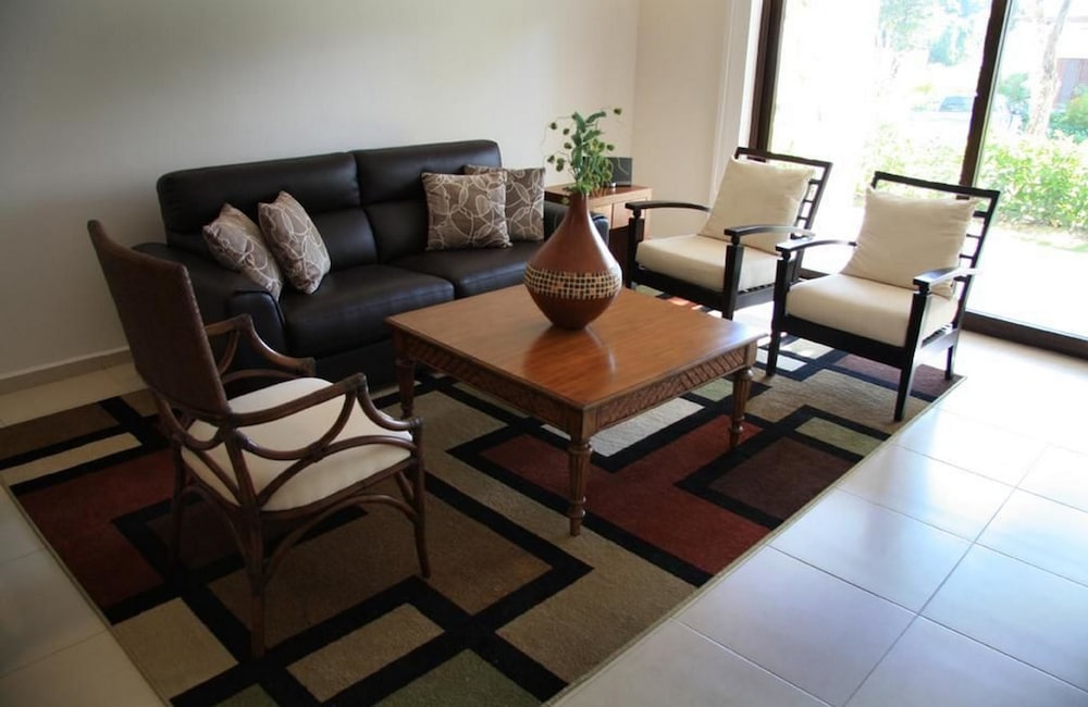 Family Townhome, 2 Bedrooms photo 3