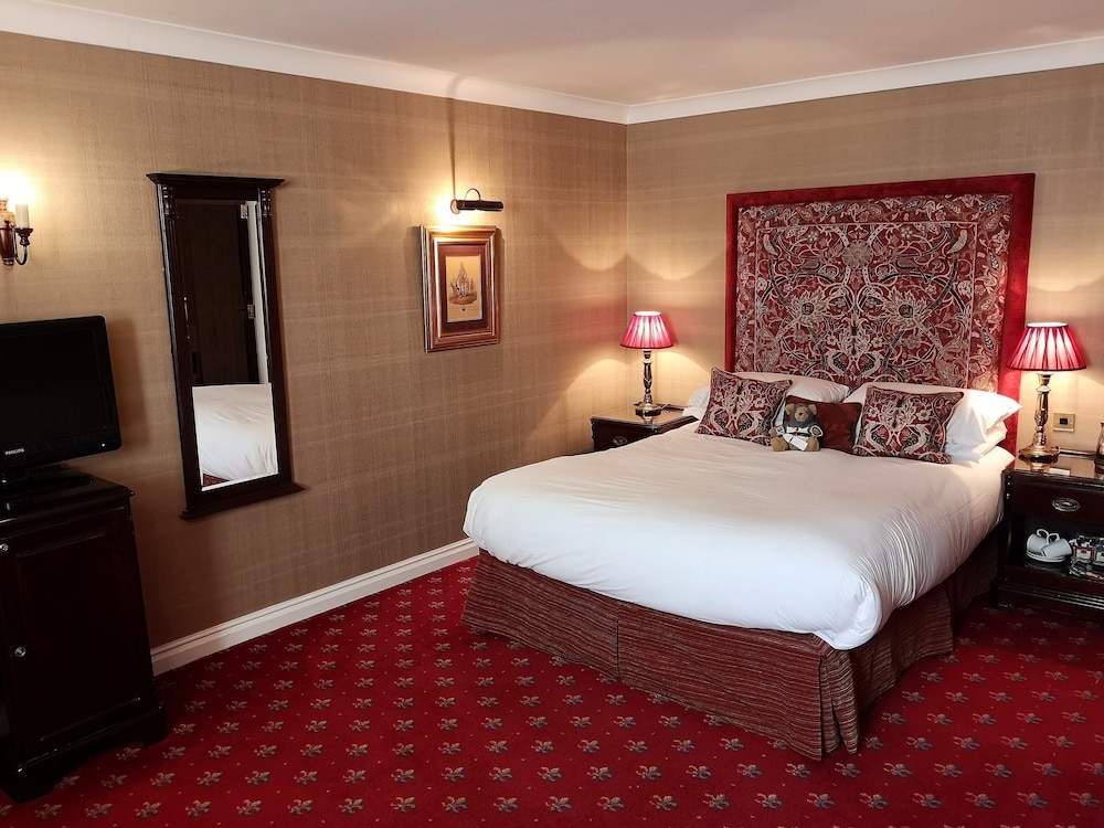 Standard Double Room (Castle View )