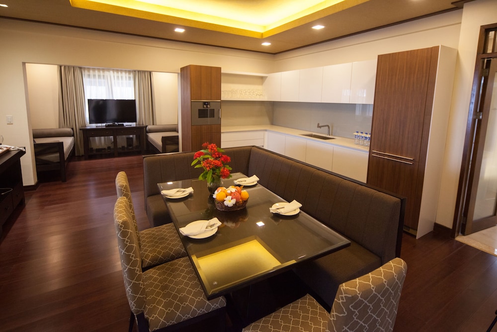 Grand Villa, Sea View photo 3